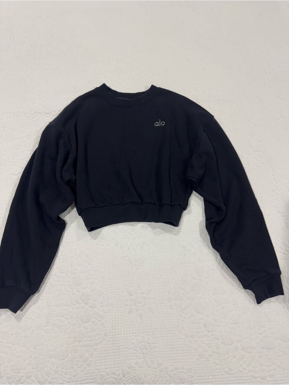 ALO Cropped Accolade Crewneck